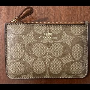 Coach Wallet / Card Holder - Tan Brand New